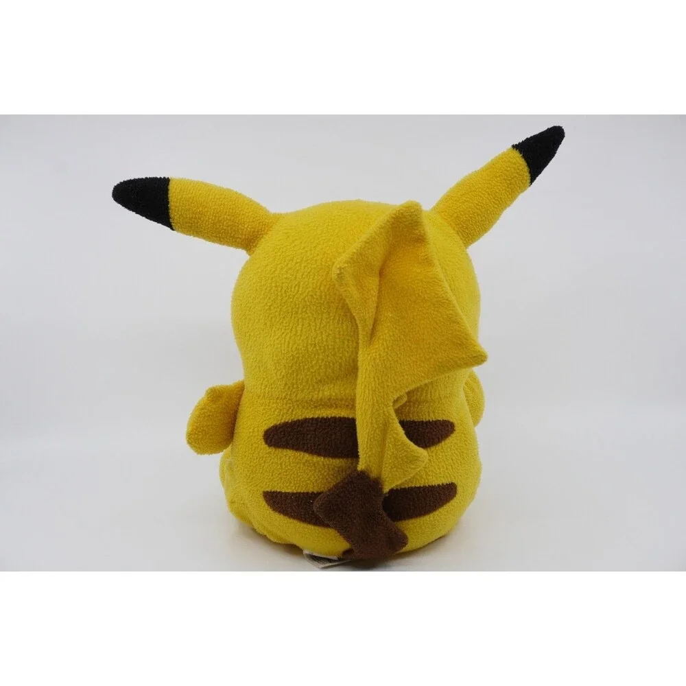 Vintage Pokemon Pikachu Plush 2008 Nintendo Gamefreak 8 inch